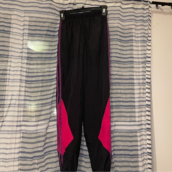 Adidas Originals Linear Logo Track Pants - Picture 2 of 3